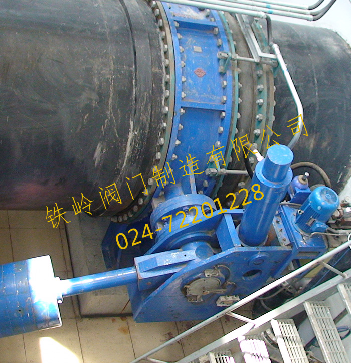 液控止回蝶阀DN2200运行中